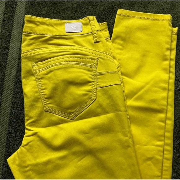 Celebrity Pink Vibrant Yellow Straight Leg Pants - Picture 6 of 8